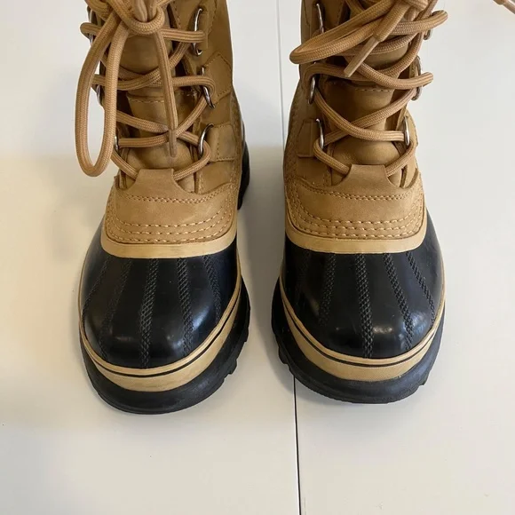 Sorel Caribou Snow Boots - Picture 2 of 6
